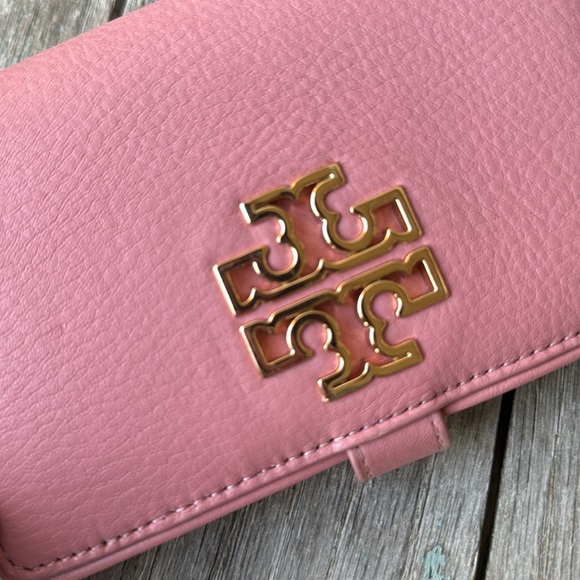 Tory Burch Rose w/Gold (Pink Magnolia Britten) Soft Leather Wallet/Wristlet - Picture 15 of 15